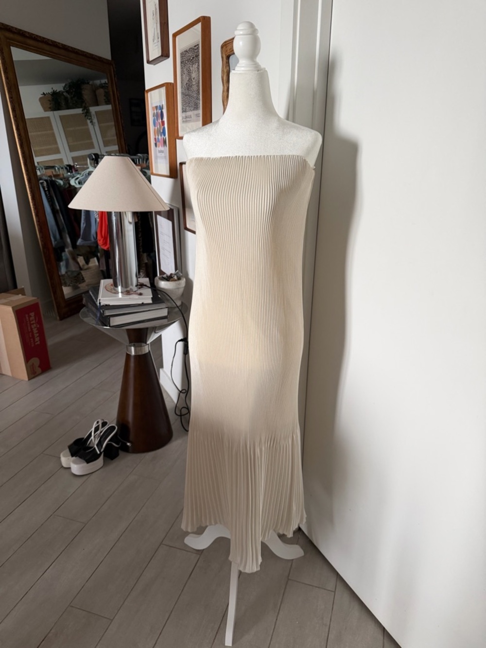 Abercrombie & Fitch Strapless Cream Pleated Midi Dress